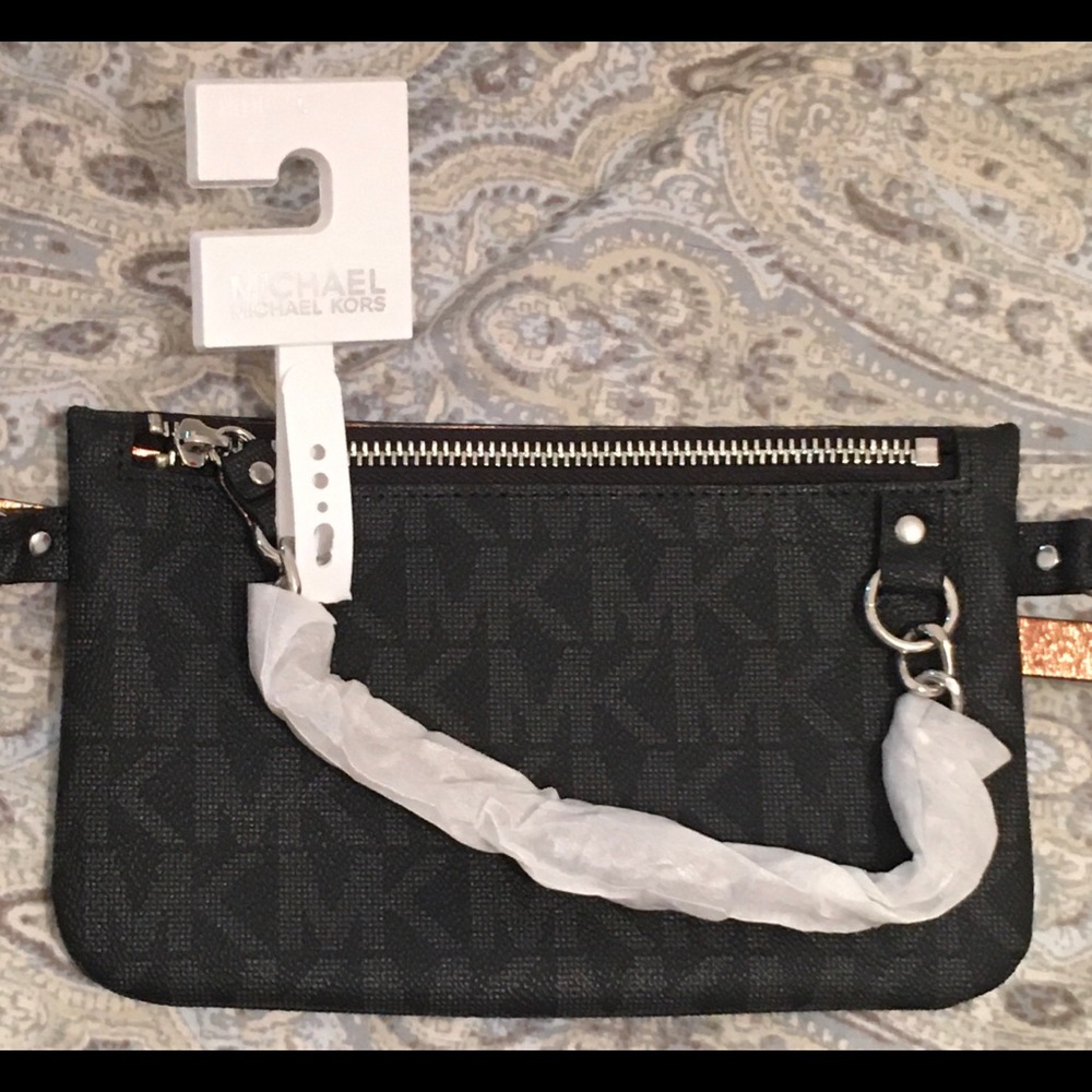 NEW MK BLACK Waist belt fanny pack with Chain - Picture 2 of 6